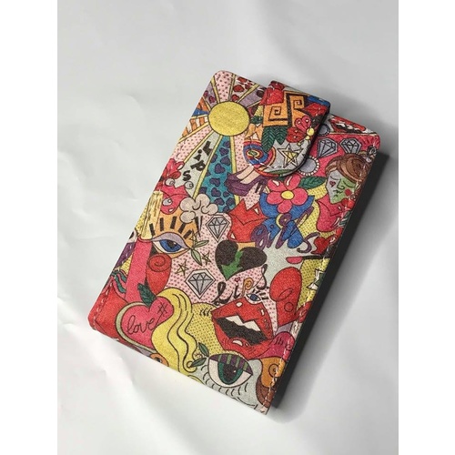 Graphic Pouch