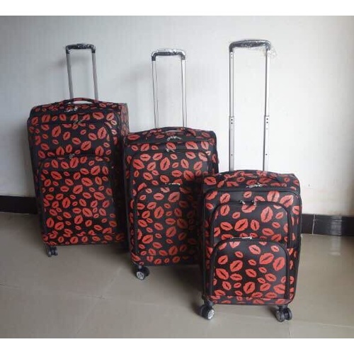 RED Lips Suitcase SET
